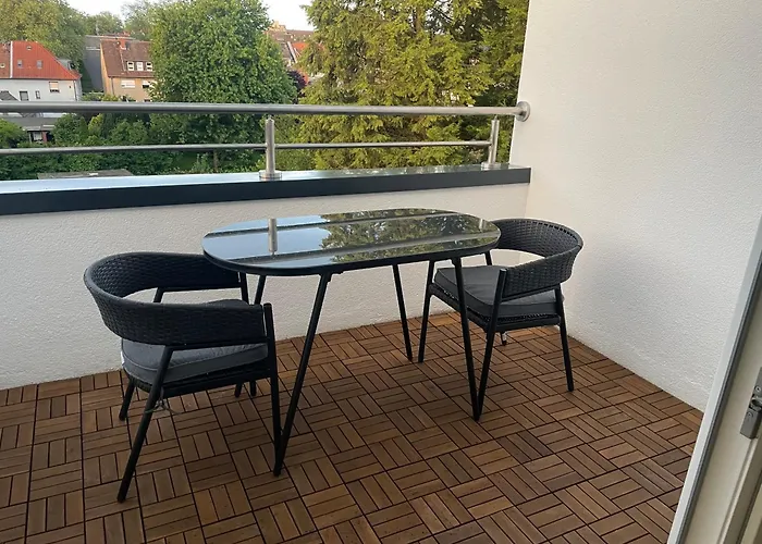 Lejlighed Moderne In Gelsenkirchen-schalke Fuer 1 Bis 7 Personen Mit Terrasse, Ideal Fuer Gruppen & Stadionbesuche *